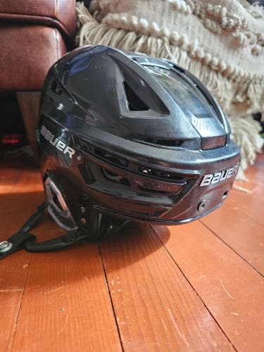 Small Bauer RE-AKT 3D Helmet (Used)