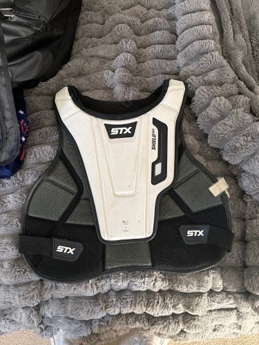 Large STX Shield 600 Chest Protector (Used)