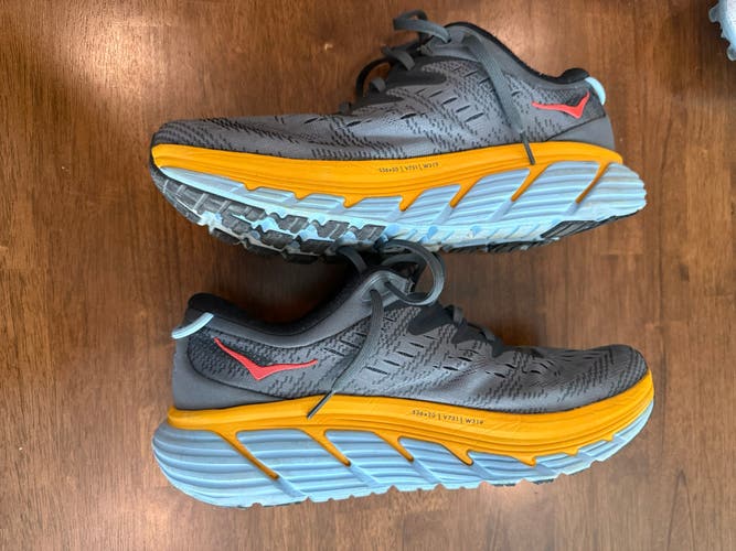 Black Men's Size M 11.0 (W 12.0) Adult Hoka Bondi 8 Shoes (Used)