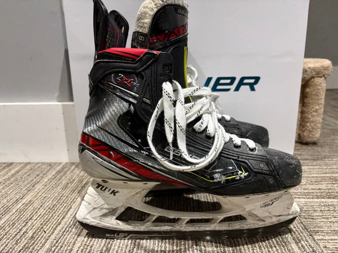 2019 Bauer Vapor 2X Pro Hockey Skates 8.5 (Used)