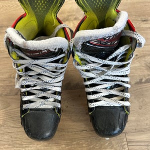 Bauer Hockey Skates Vapor X2.9 Size 4 (Used)