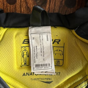 Men's XL Senior Bauer Supreme S190 Shoulder Pads (Used)