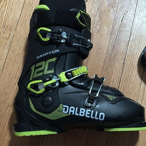 Mondo 29 & 29.5 Men's Dalbello Krypton AX 120 ID Park Ski Boots (Used)