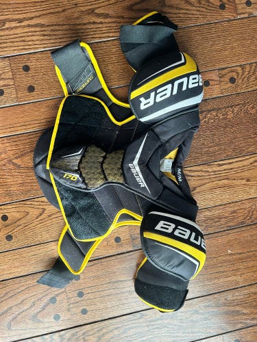 Men's Medium Senior Bauer Supreme S170 Shoulder Pads (Used)