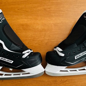 Bauer Vapor VOLT Hockey Skates 8 (New)