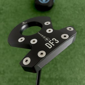 LAB Golf DF3 Black 34 Putter w Headcover