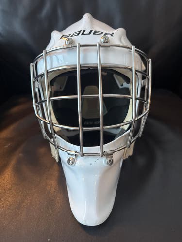 Senior Small Bauer Profile 950 Goalie Mask (Used)