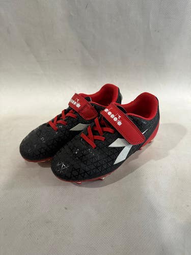 Used Diadora Soccer Cleats Black Youth 11.0 11615-S000268312