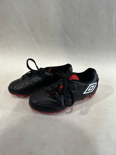 Used Umbro Soccer Cleats Black Youth 10.5 11615-S000268624