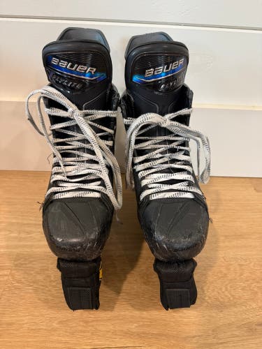 2025 Bauer Vapor Flylite Hockey Skates 7.5 (Used)