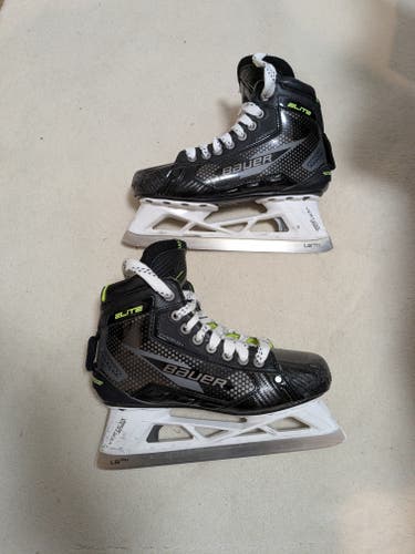 Bauer Elite Hockey Goalie Skates Regular Width Size 5 (Used)