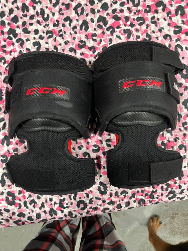 CCM Pro Return Goalie knee pads