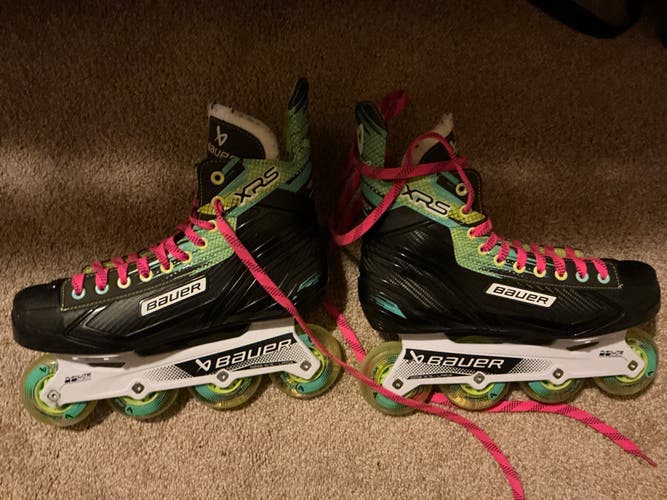 Bauer xrs senior regular width size 11 lightly used.
