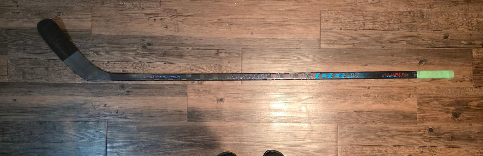 CCM Vizion 2025 Right Handed Hockey Stick P29+1/4 85 Flex (Used)