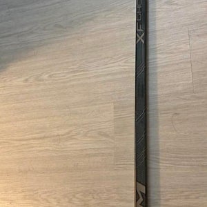 NEW Senior CCM XF Ghost Right Hand Hockey Stick P29 75 Flex (New)