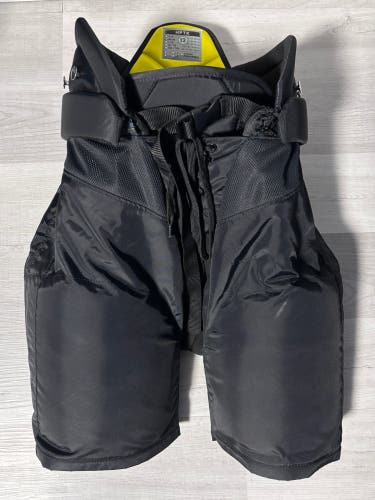 Men's Senior Medium CCM HPTK Hockey Pants Pro Stock (Used)