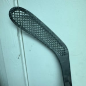 Senior Blackout Extra Lite Right Handed Hockey Stick Toe Pattern 100 Flex (New)