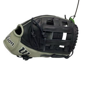 Used Wilson A1000 BB/SB Glove RH Throw Black And Grey 12 1/2" 11347-S000265217