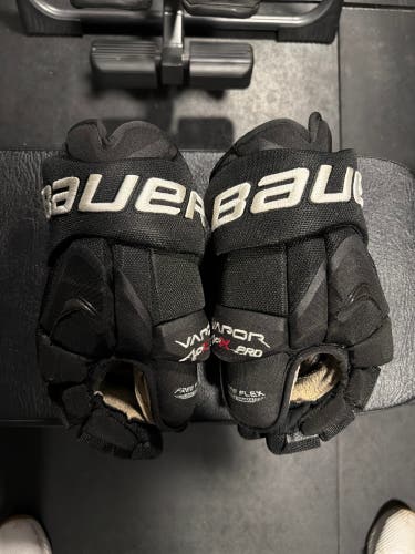 Bauer APX Pro Gloves 14" (Used)