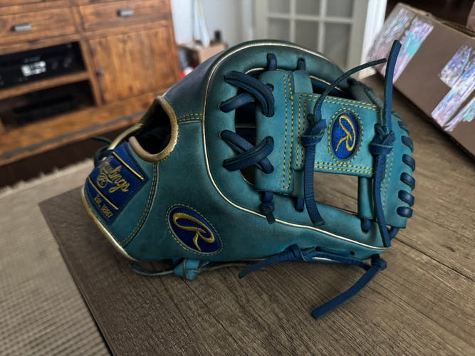 Rawlings Heart of the Hide RH Infield Baseball Glove 11.25" (Used)