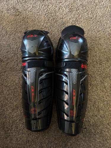 Senior CCM QLT Edge 15" Shin Pads (Used)