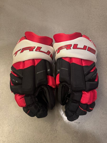 True Catalyst Gloves 14" Pro Stock “The Hill” (Used)