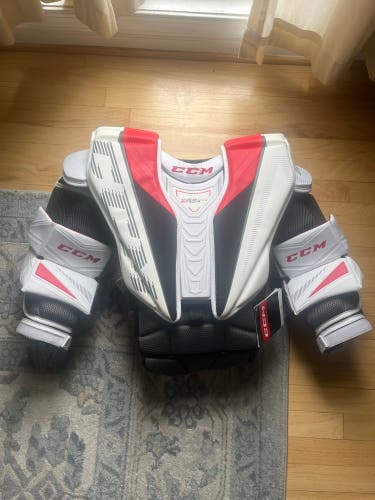 Medium Intermediate CCM EFlex 5.9 Goalie Chest Protector (New)