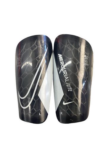 Used Nike Soccer Shin Guards Junior Black MD 11760-S000088920