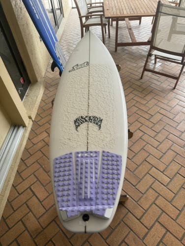 5' 10" Shortboard ...Lost Surfboard (Used) stub driver
