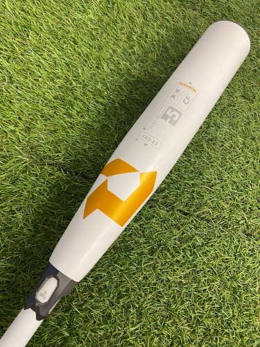 DeMarini CF (2 5/8") USSSA Bat 2022 (-5)