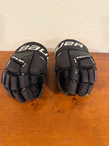 Bauer Gloves 9" (Used)
