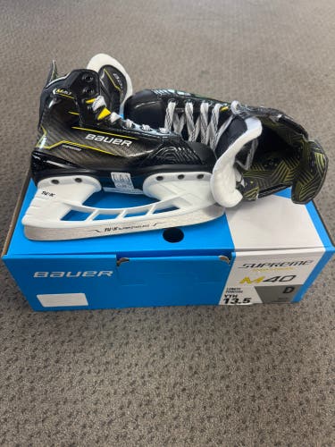Bauer Supreme M40 Hockey Skates 13.5 (New)