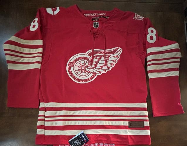 Detroit Red Wings Patrick Kane #88 100 Year Centennial Jersey Adult XL (54)