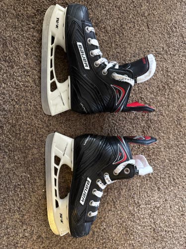 Bauer Vapor X350 Hockey Skates Regular Width 13 (Used)