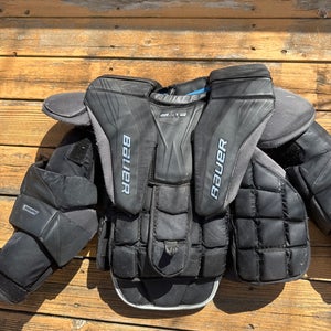 Small 2021 Bauer Elite Goalie Chest Protector (Used)