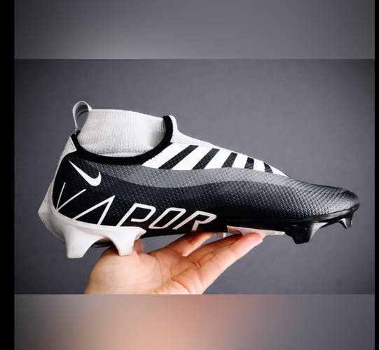Men's Size M 8.5 (W 9.5) Nike Vapor edge pro 360 Mid Top (Used)