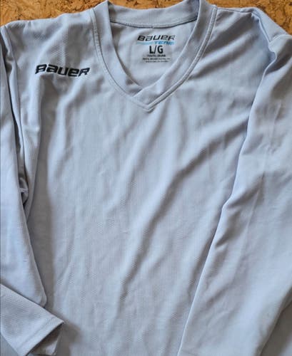 Gray Large Youth L Unisex Bauer Team Practice Jersey (Used)