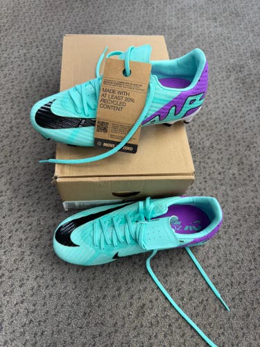 Unisex 4.5Y (Big Kids / Youth) Nike Cleats (New) Mercurial Air zoom