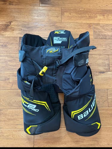 Large Bauer Supreme ACP Pro Girdle (Used)