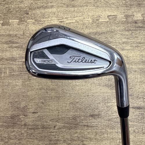 Gap Wedge- Titleist T300 2021 / AMT Red Steel, Regular (2756)