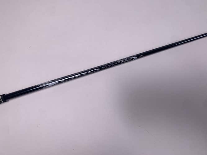 UST Mamiya Linq 7F5 Extra Stiff Graphite Driver Shaft 44"-Cobra