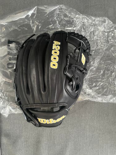 Wilson A2000 DP15 *NWT* RH Infield Baseball Glove 11.5" (New)