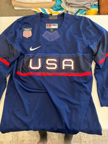 Blue XL Adult Unisex Nike Jersey (New)