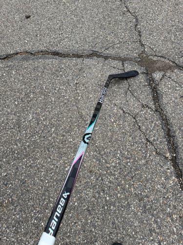 Senior Bauer Pulse and Bauer Proto2 Right Handed Hockey Stick P92 70 Flex (Used)