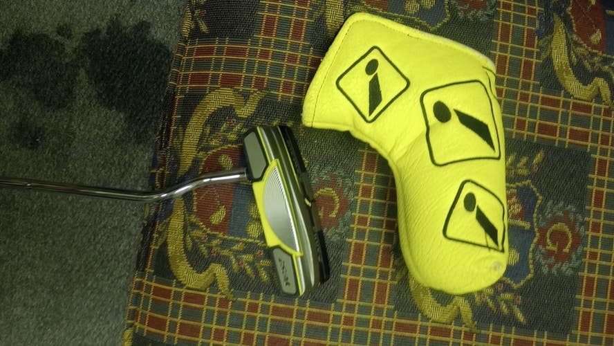 Yes Donna C-Groove MRH 34" Putter