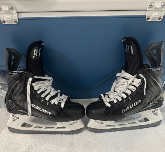 Custom Bauer Vapor Flylite 7.5 (New)