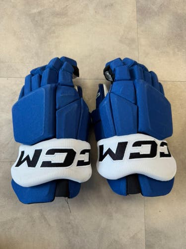 #50 Michael Milne Used CCM HGTKPP Gloves 13" Pro Stock