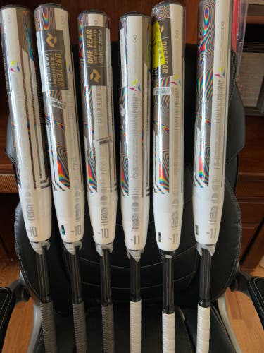 2021 DeMarini Prism+ Composite Bat (-10) 22 oz 32" (New)