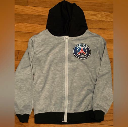 PSG Medium Boys Lightweight Hoodie (Used)