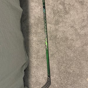 Senior Bauer Supreme ADV Right Handed Hockey Stick P92 77 Flex (New)